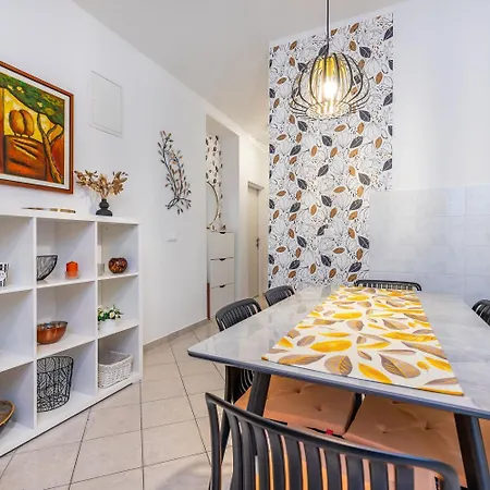 50 Meter Zum Laengsten Krks Apartman Baška